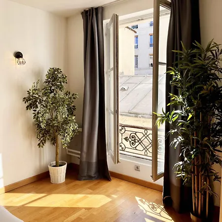 Service - En Face Du Musee - 5 - Flat-guest * Paris
